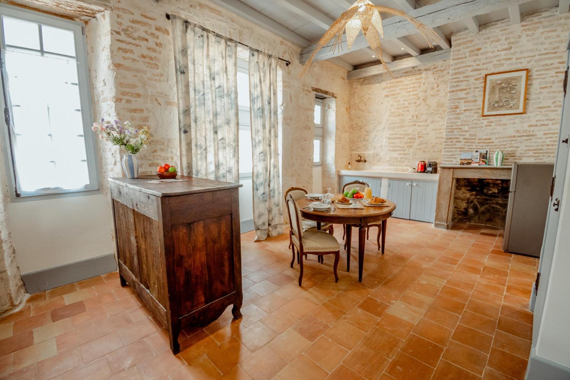 La Chambre Bleue Lauzerte Esterno foto