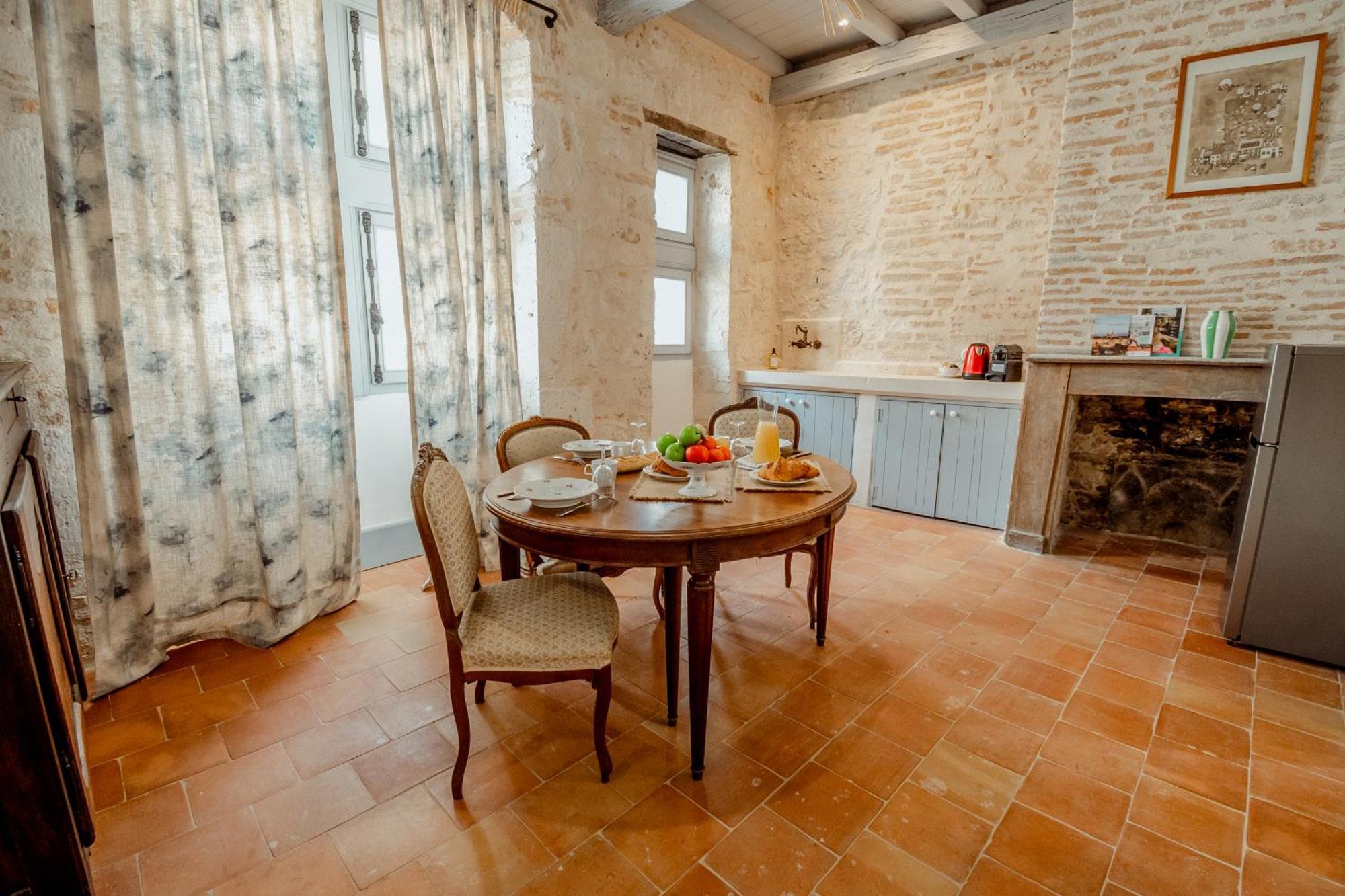 La Chambre Bleue Lauzerte Esterno foto